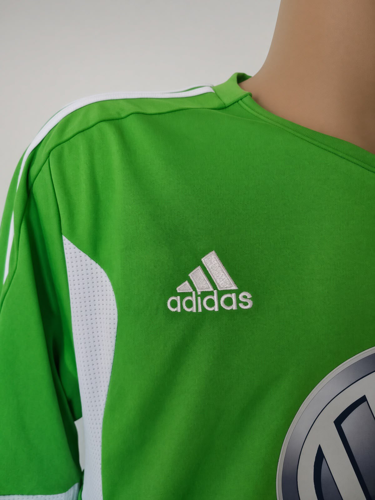CAMISETA VFL WOLFSBURGO 2011/2012 1ª EQUIPACIÓN