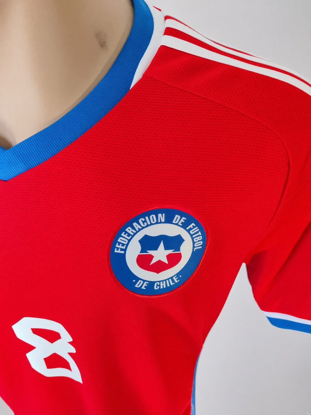 CAMISETA SELECCIÓN CHILENA 2022 1ª EQUIPACIÓN
