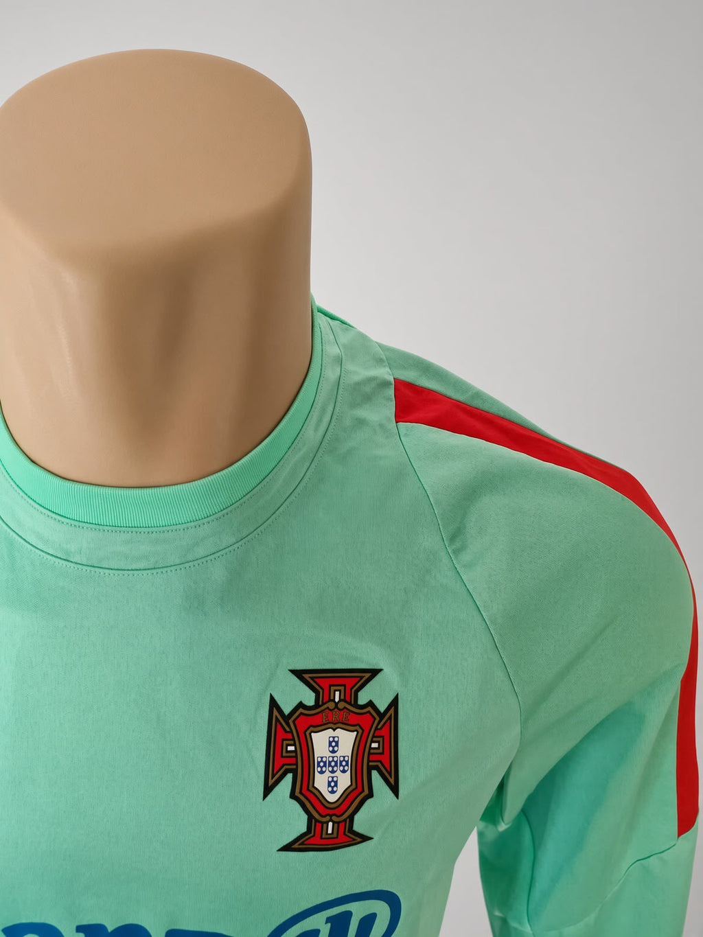 SUDADERA CALENTAMIENTO PORTUGAL 2016